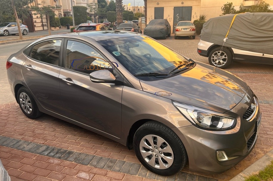 Accent RB Hyundai 2019 Sheikh Zayed City Gray 6309436 Car For Sale