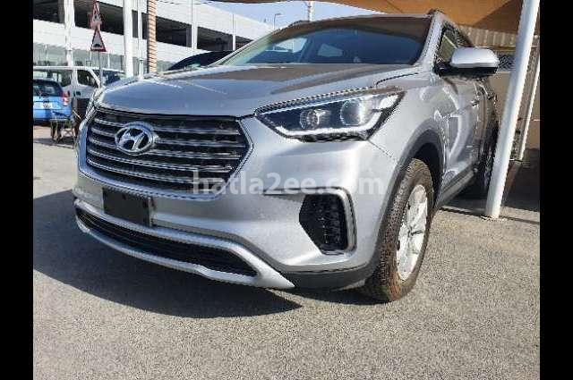 Santa Fe Hyundai 2017 Sharjah Silver 3267684 Car For Sale Hatla2ee