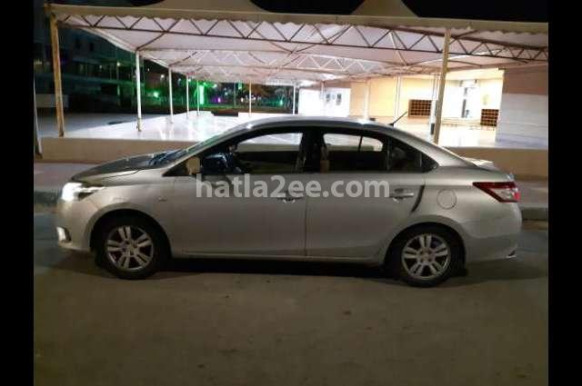Yaris Toyota 2014 Jubail Silver 3479236 - Car for sale : Hatla2ee