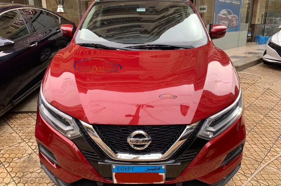 Qashqai Nissan 2019 Cairo Dark red 5671306 Car for sale Hatla2ee