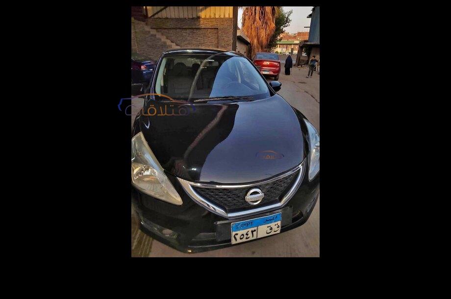  Tiida Nissan Cairo Negro