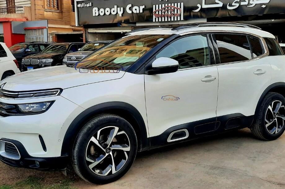 C5 Aircross Citroën 2022 Maadi White 5899635 - Car for sale : Hatla2ee