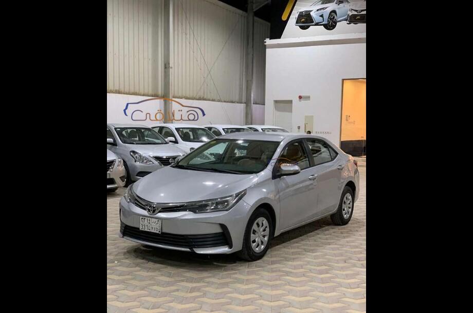 Corolla Toyota 2019 Yanbu al Bahr Silver 5937382 Car for sale Hatla2ee