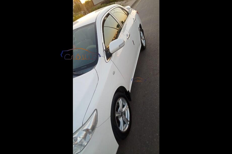 Corolla Toyota 2013 Zagazig White 6037485 - Car for sale : Hatla2ee