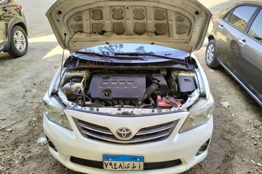 Corolla Toyota 2013 Zagazig White 6037485 - Car for sale : Hatla2ee