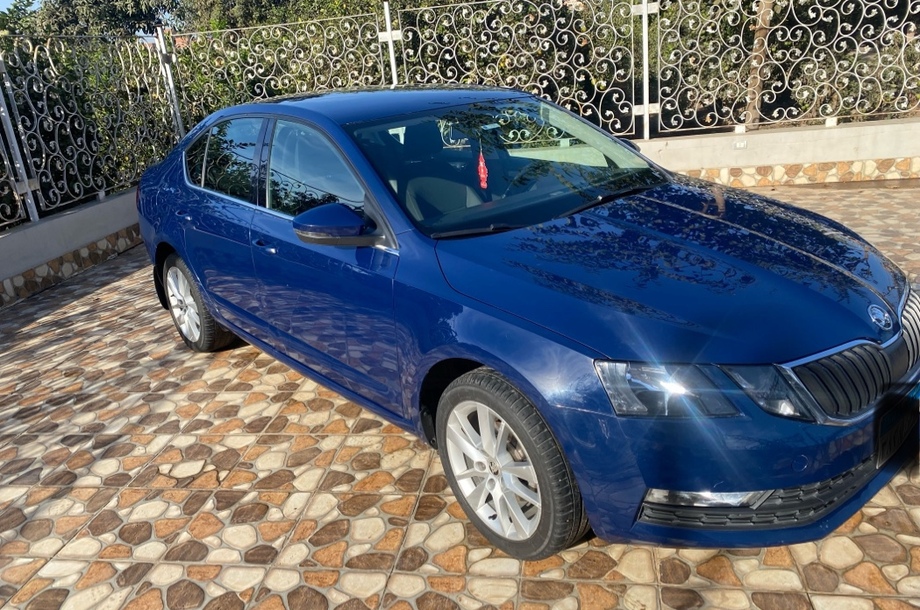 Octavia A7 Skoda 2018 Mit Ghamr Dark blue 6144779 - Car for sale : Hatla2ee