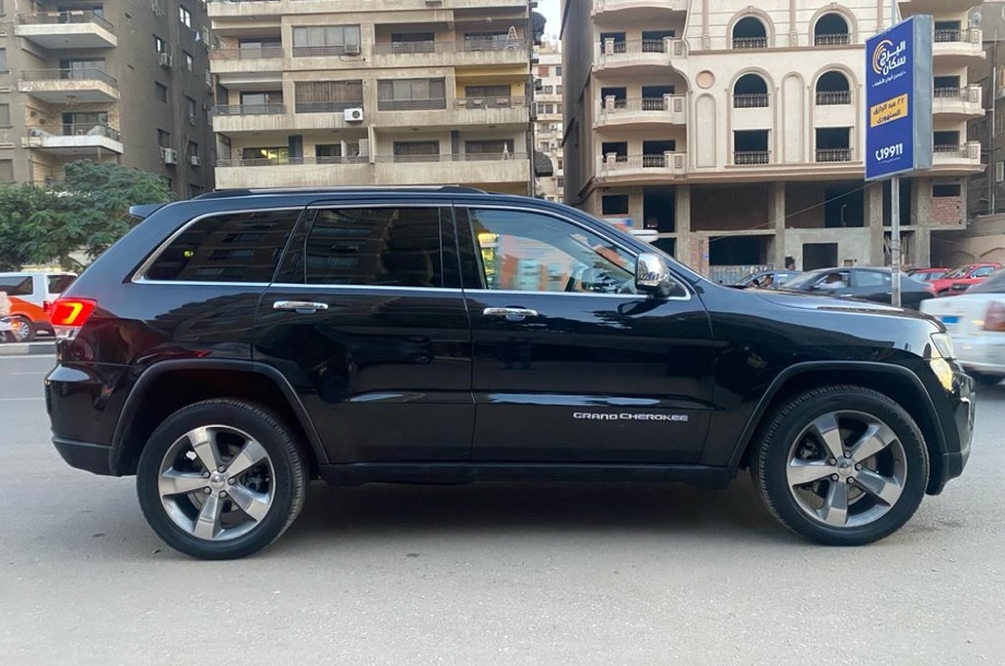 Grand Cherokee Jeep 2015 Cairo Black 6144989 Car for sale Hatla2ee