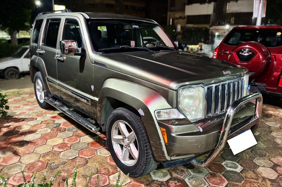 Cherokee Jeep 2010 Cairo Bronze 6148662 Car for sale Hatla2ee