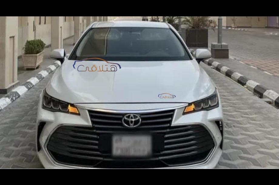 Avalon Toyota 2019 Khamis Mushait White 6240941 Car for sale Hatla2ee