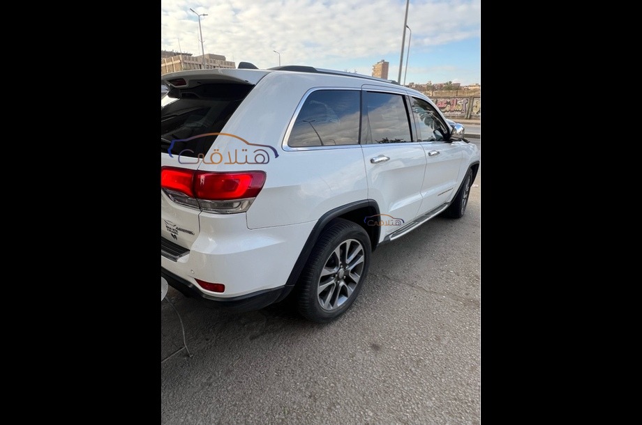 Grand Cherokee Jeep 2017 Cairo White 6246710 Car for sale Hatla2ee