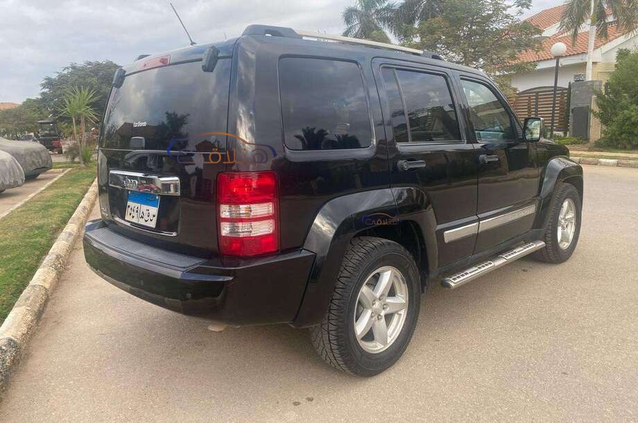 Cherokee Jeep 2012 Sheikh Zayed City Black 6249171 Car for sale