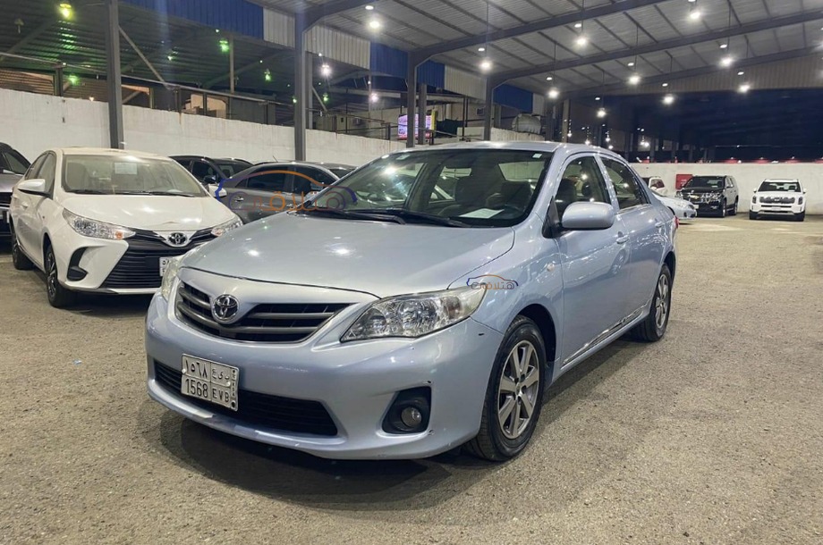 Corolla Toyota 2013 Khamis Mushait Silver 6261903 Car for sale Hatla2ee