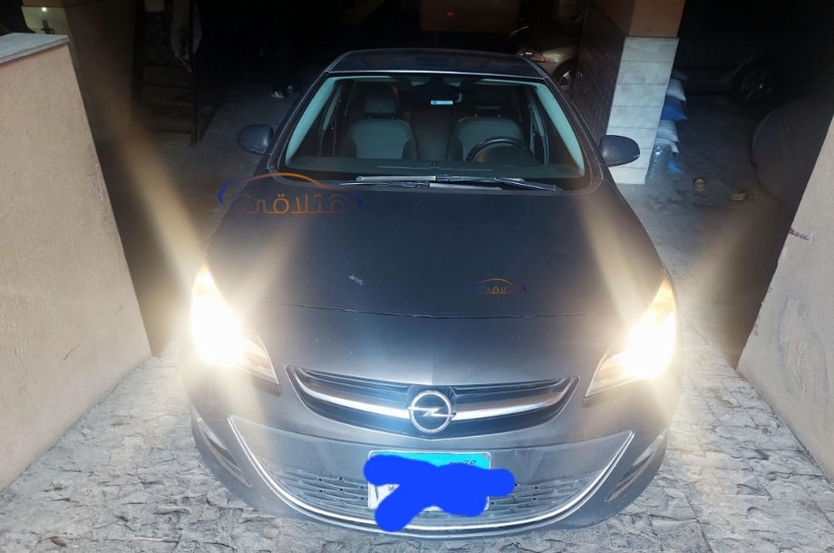 Astra Opel 2015 Alexandria Gray 6268413 - Car for sale : Hatla2ee