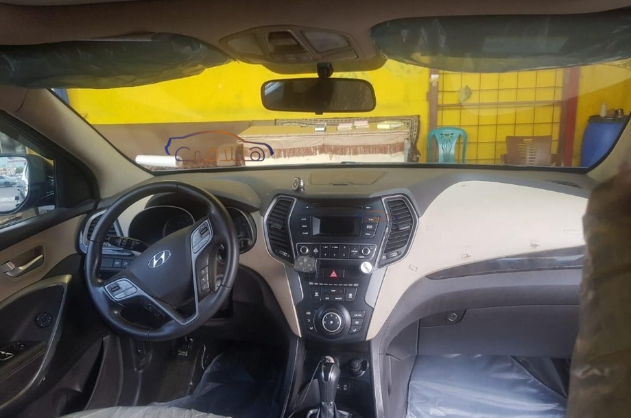 Santa Fe Hyundai 2018 Khamis Mushait Petroleum 6319822 Car for sale