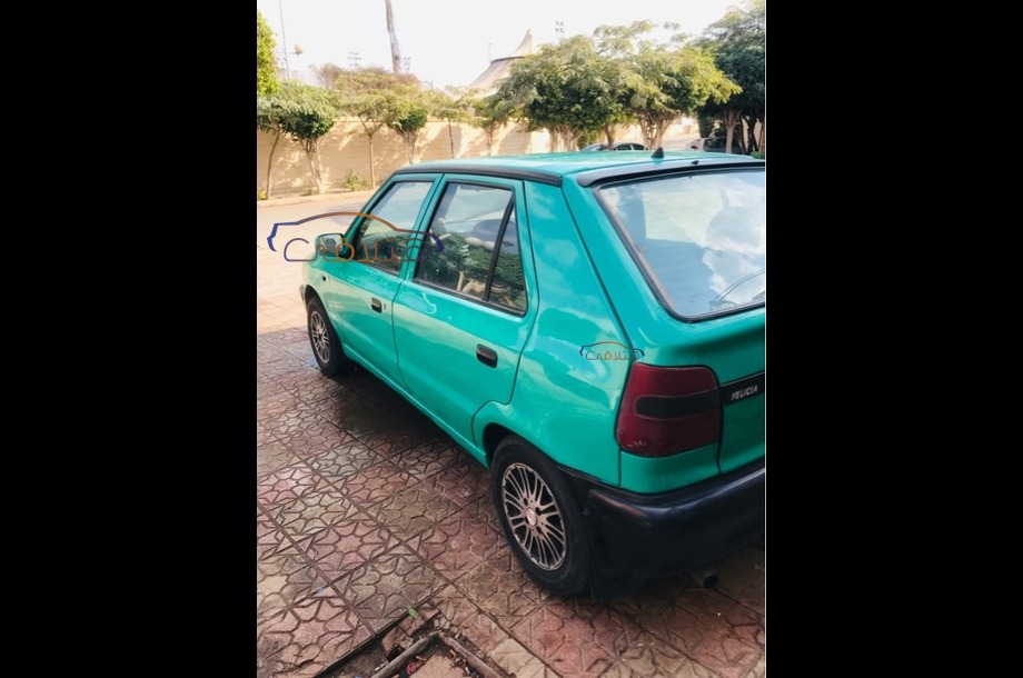 Felicia Skoda 1996 10th of Ramadan Green 6321194 - Car for sale : Hatla2ee