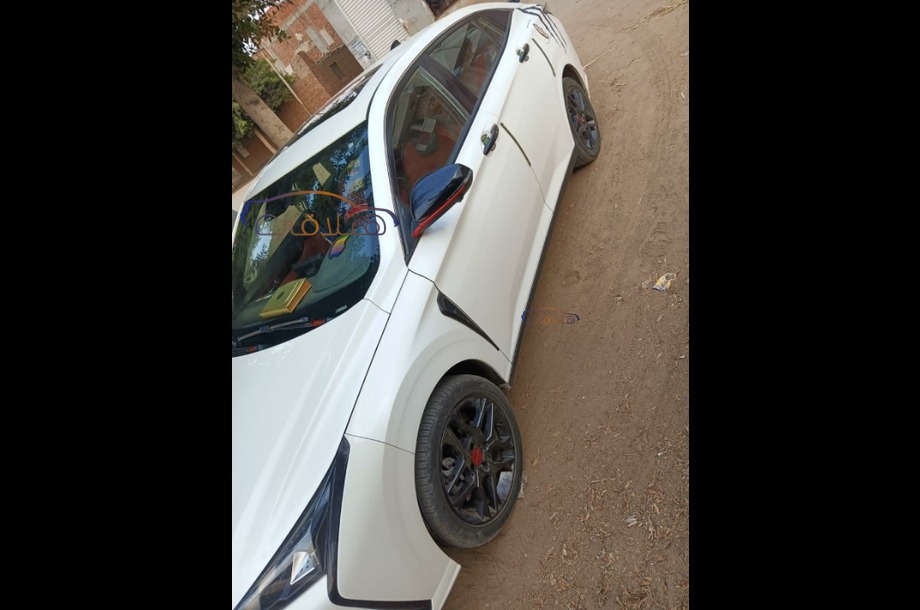 Aeolus A30 Dongfeng 2022 Zagazig White 6350302 - Car for sale : Hatla2ee