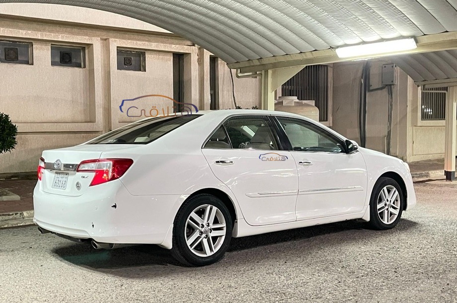 Camry Toyota 2014 Kuwait City White 6354077 - Car for sale : Hatla2ee