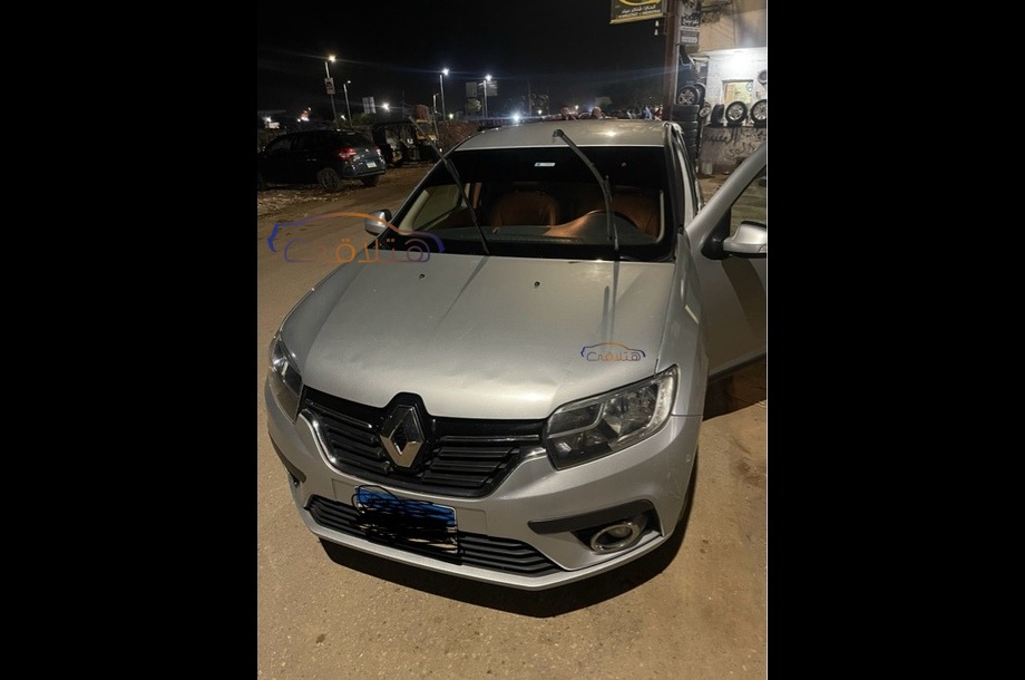 Logan Renault 2021 Mansoura Silver 6364235 Car for sale Hatla2ee
