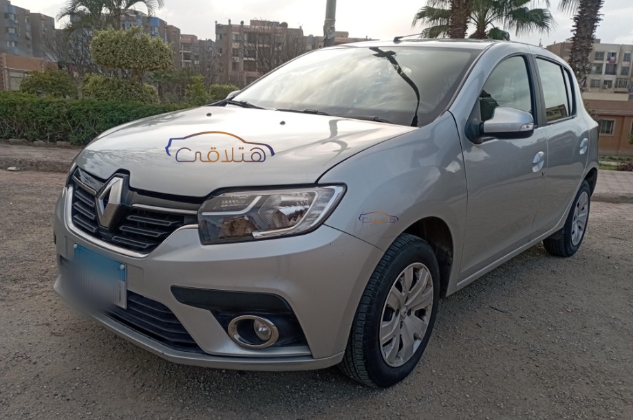 Sandero Renault 2021 Tagamo3 - New Cairo Silver 6411665 - Car for sale ...