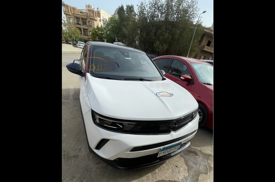 Mokka Opel 2022 Tagamo3 - New Cairo White 6421359 - Car for sale : Hatla2ee