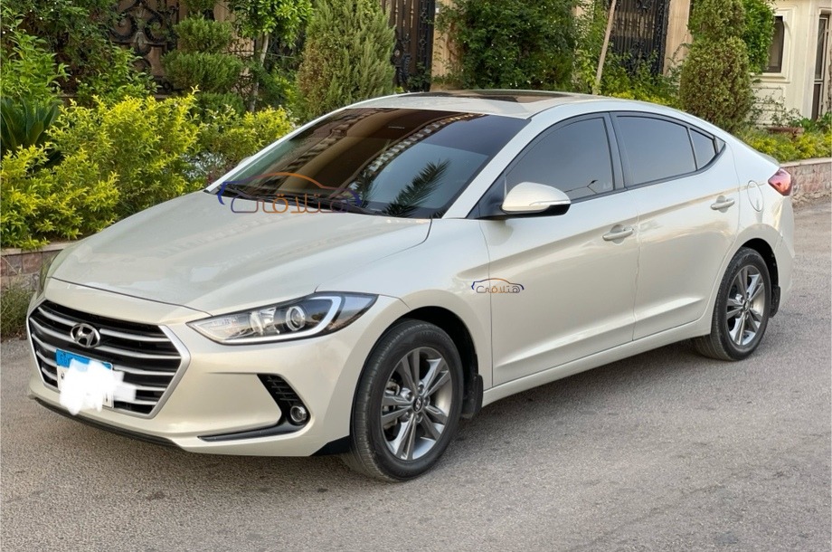 Elantra AD Hyundai 2017 Cairo Champagne 6427274 - Car for sale : Hatla2ee