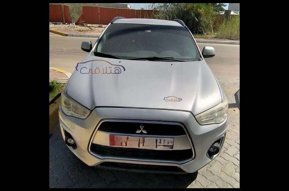 ASX Mitsubishi 2013 Abu Dhabi Silver 6456318 - Car for sale : Hatla2ee