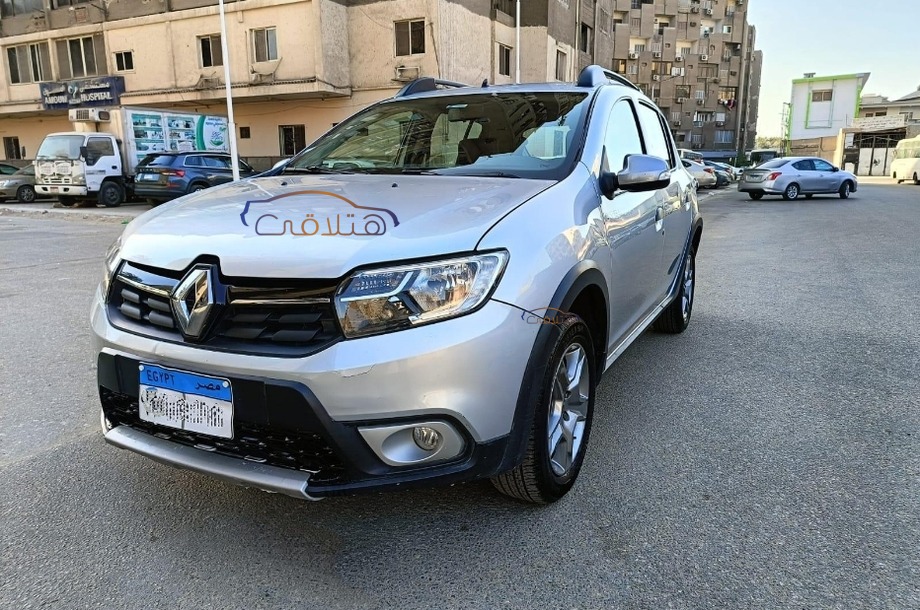 Sandero Step Way Renault 2022 Dokki Silver 6466710 - Car for sale ...