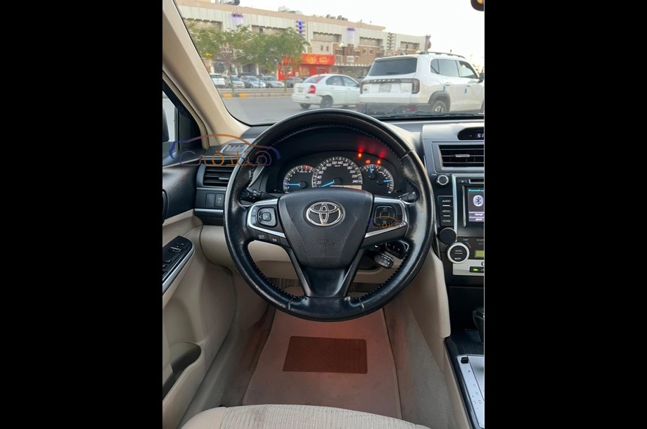 Camry Toyota 2016 Al Khobar White 6490372 Car for sale Hatla2ee