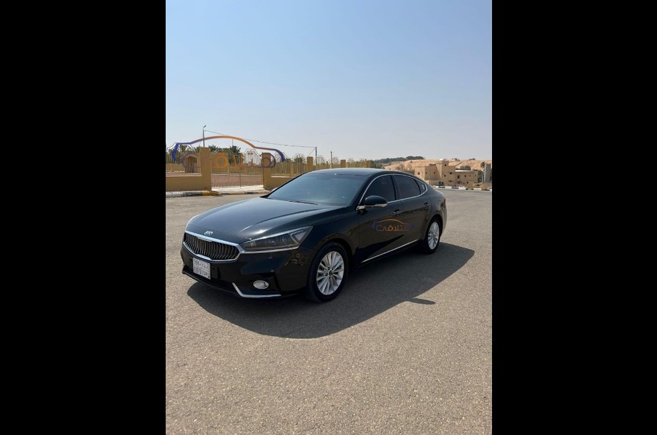EV6 Kia 2018 Tabuk Black 6504246 Car for sale Hatla2ee