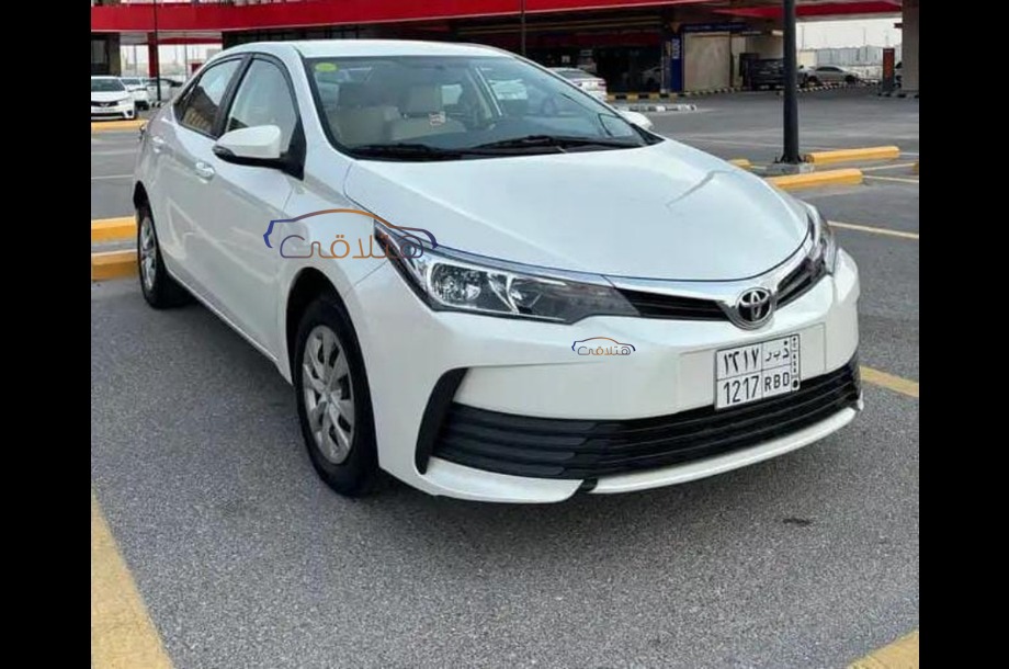 Corolla Toyota 2018 Al Khobar White 6542645 Car for sale Hatla2ee