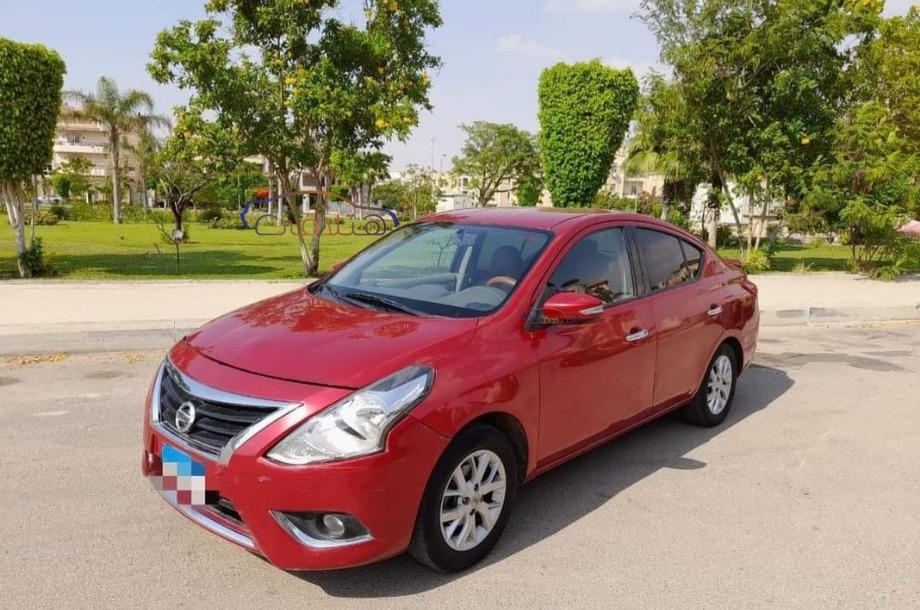 Sunny Nissan 2017 Sharqia Red 6544005 - Car for sale : Hatla2ee