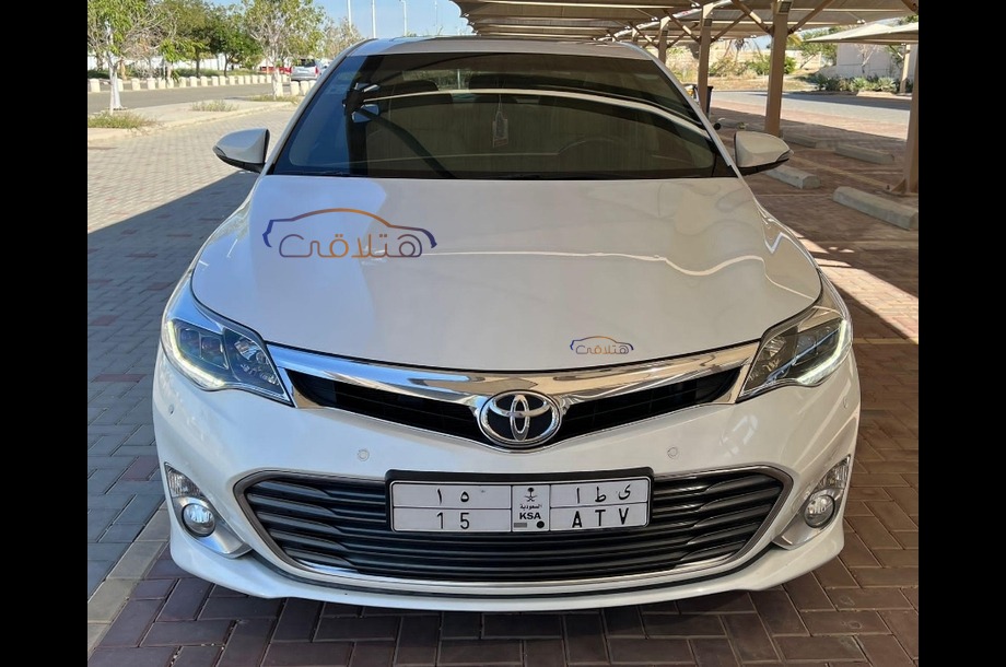 Avalon Toyota 2015 Riyadh White 6549267 - Car for sale : Hatla2ee