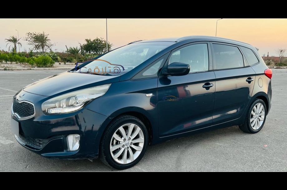 Carens Kia 2015 Ismailia Petroleum 6579482 - Car for sale : Hatla2ee