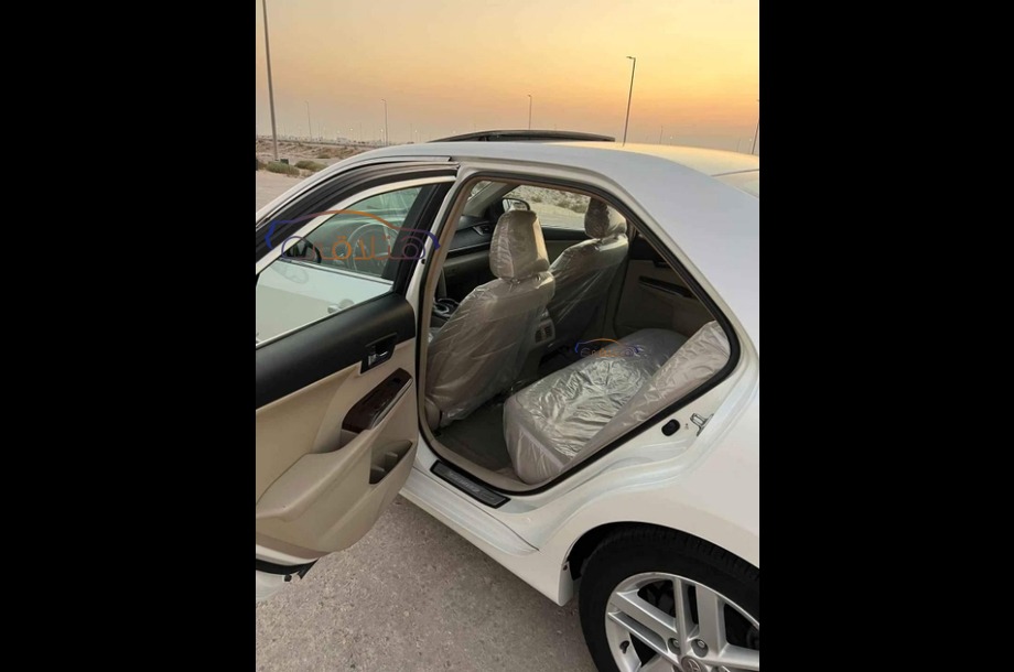 Camry Toyota 2014 Tabuk White 6589562 Car for sale Hatla2ee