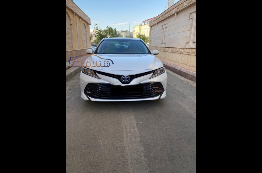 Camry Toyota 2020 Eastern Province White 6642692 Car for sale Hatla2ee