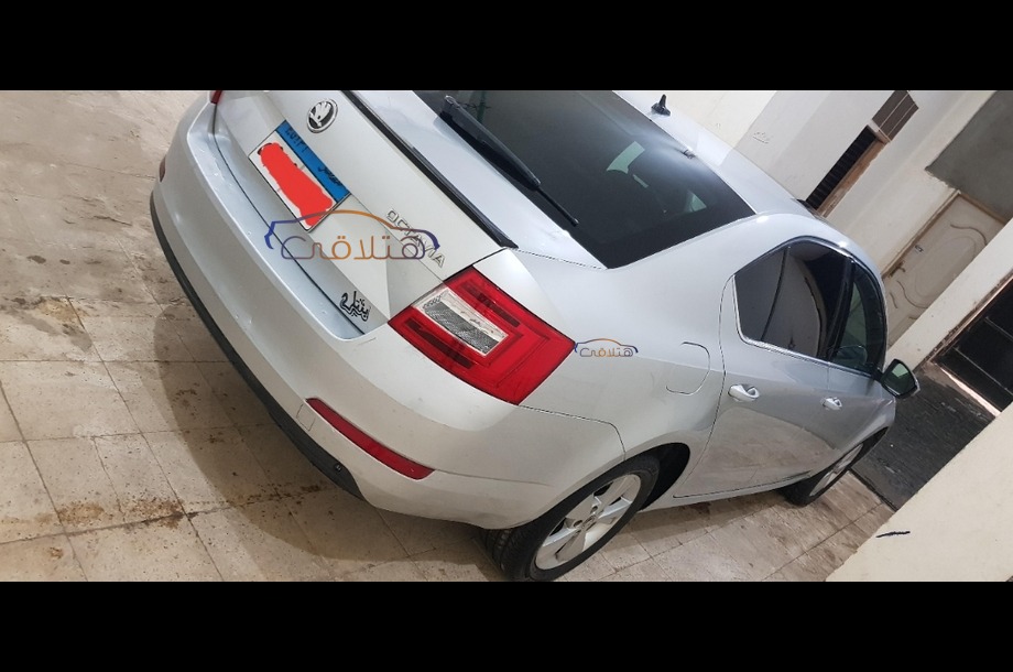 Octavia A7 Skoda 2015 Mokattam Silver 6705056 Car for sale Hatla2ee