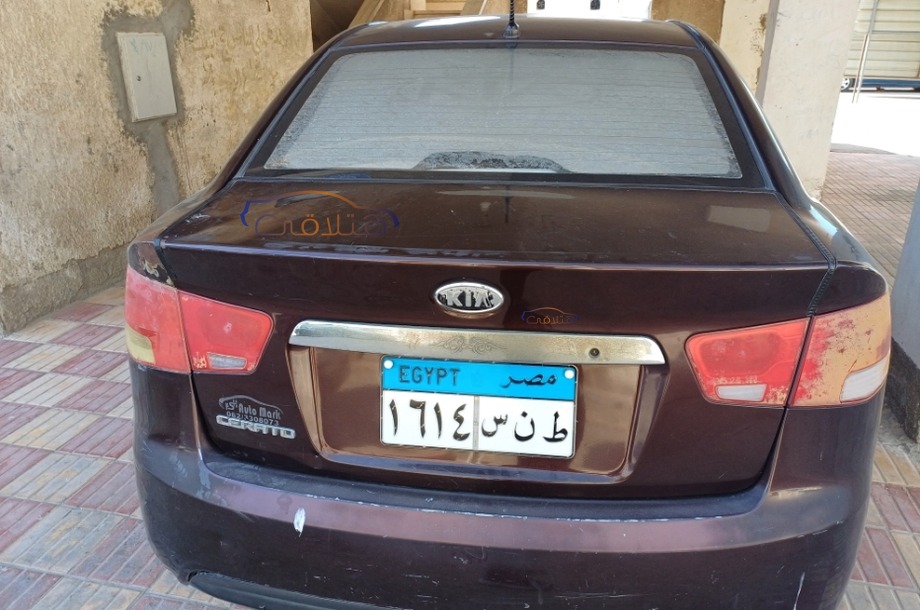 Cerato Kia 2010 Ismailia Eggplant 6708124 Car for sale Hatla2ee