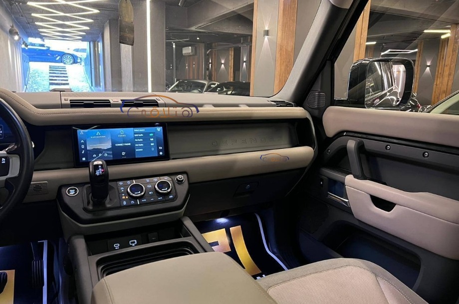 Defender Land Rover 2021 Cairo Black 6716830 Car for sale Hatla2ee