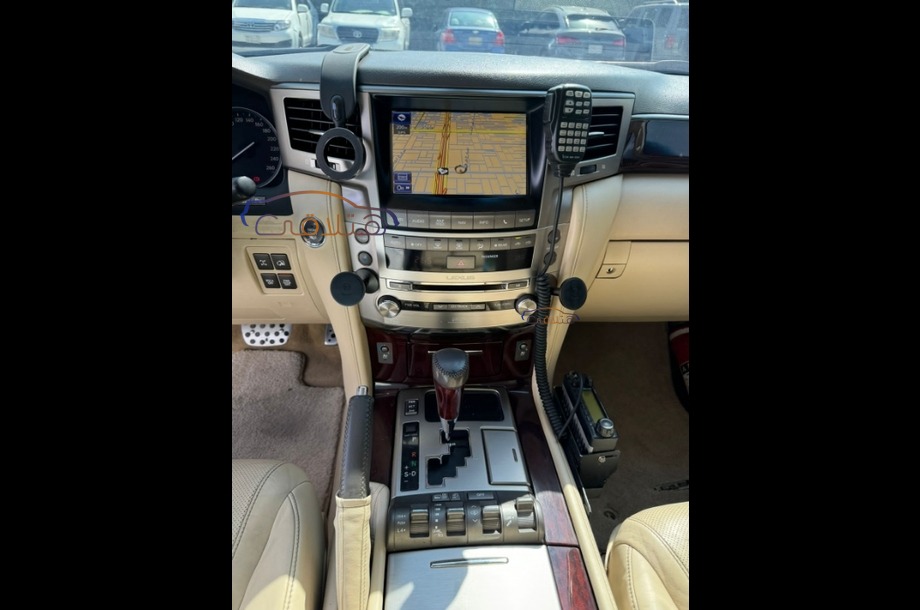 LX 570 Lexus 2015 Eastern Province Black 6741430 Car for sale Hatla2ee