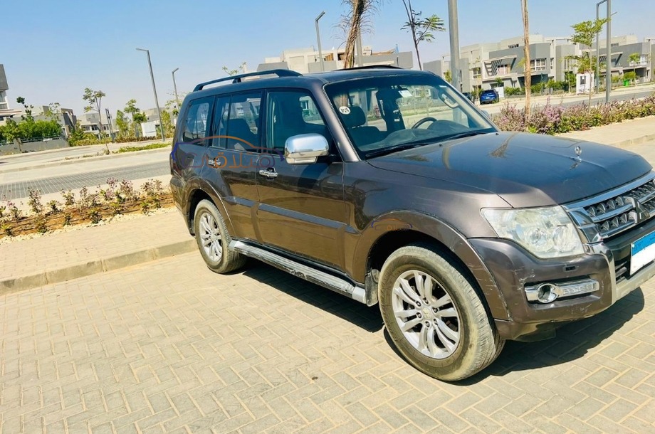 Pajero Mitsubishi 2014 6 October Bronze 6742247 Car for sale Hatla2ee
