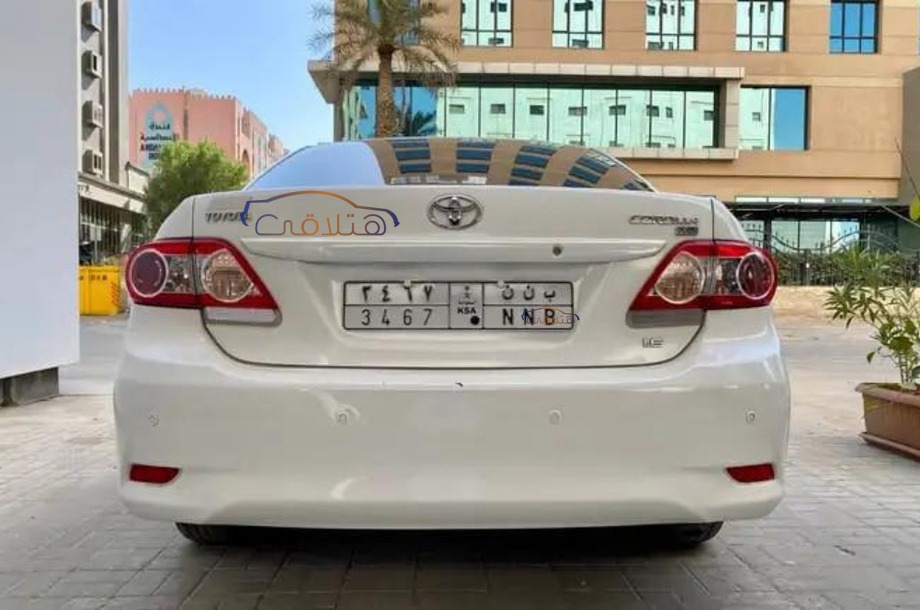 Corolla Toyota 2013 Eastern Province White 6744220 Car for sale