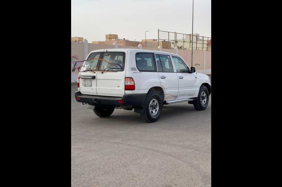 Land Cruiser Toyota 2007 Afif White 6747406 Car for sale Hatla2ee