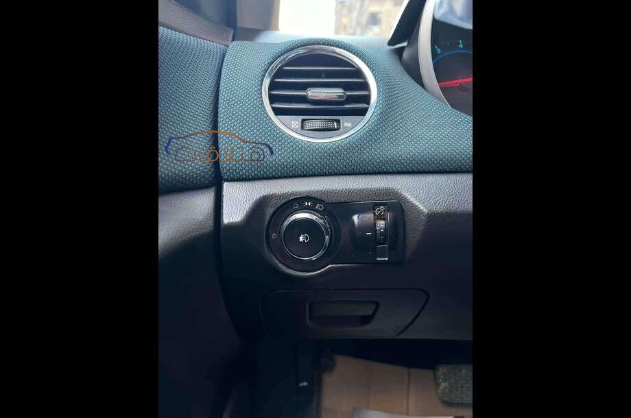 Cruze Chevrolet 2010 6 October Cyan 6749602 Car for sale Hatla2ee