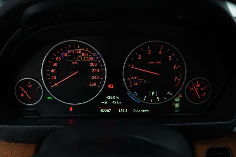 320 BMW 2018 Cairo Dark blue 6753400 Car for sale Hatla2ee