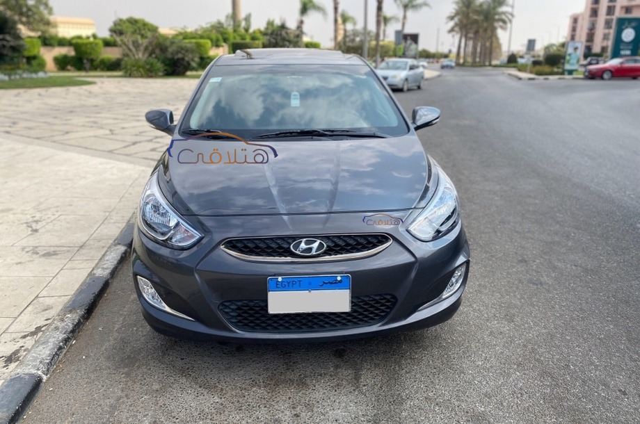 Accent Hyundai 2024 Nasr city Silver 6754237 Car for sale Hatla2ee
