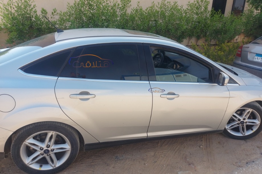 Thunderbird Ford 2018 Cairo Silver 6755561 Car for sale Hatla2ee