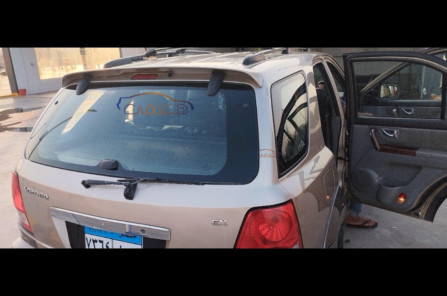 Sorento Kia 2004 Cairo Gold 6757168 Car for sale Hatla2ee