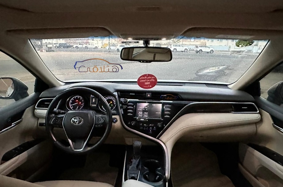Camry Toyota 2018 Al Baha White 6757427 Car for sale Hatla2ee