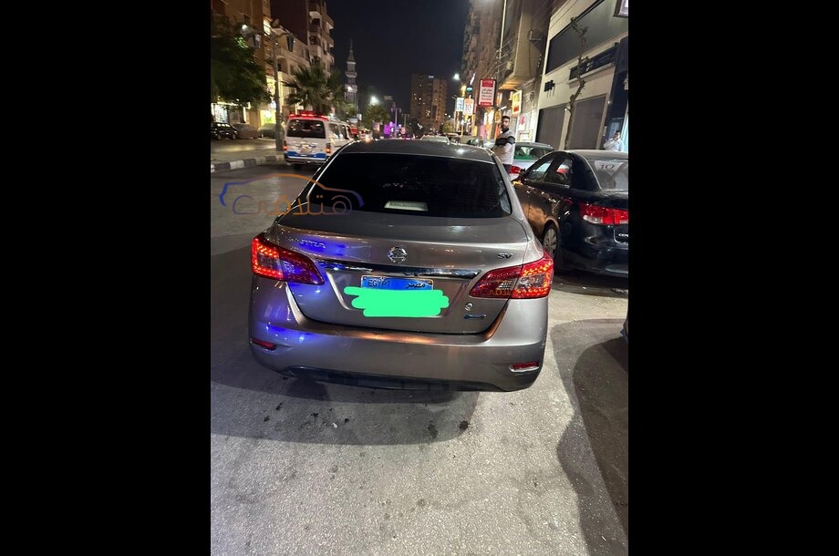 Sentra Nissan 2017 Nasr city Bronze 6761047 Car for sale Hatla2ee