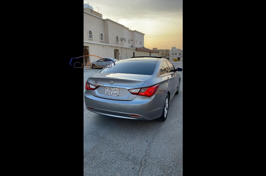 Sonata Hyundai 2013 Jeddah Brown 6761506 Car for sale Hatla2ee